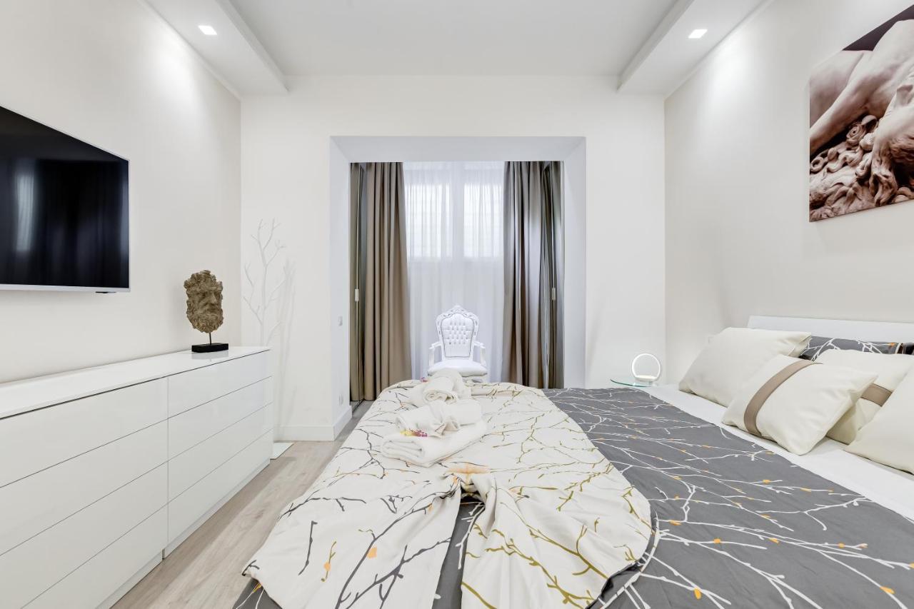 Bmga L The White Crown Apartment In Testaccio روما المظهر الخارجي الصورة
