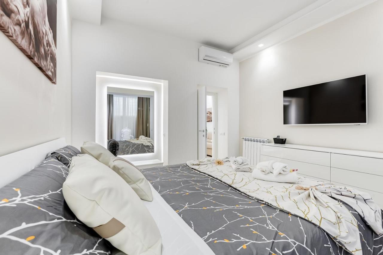 Bmga L The White Crown Apartment In Testaccio روما المظهر الخارجي الصورة