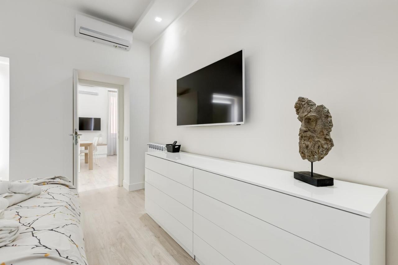 Bmga L The White Crown Apartment In Testaccio روما المظهر الخارجي الصورة