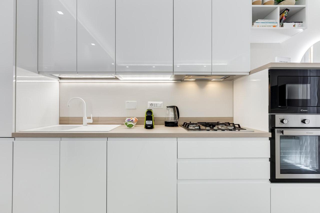 Bmga L The White Crown Apartment In Testaccio روما المظهر الخارجي الصورة