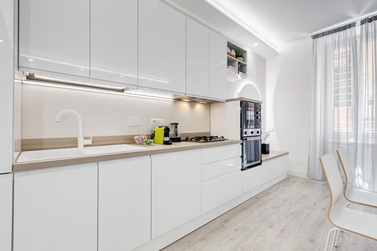 Bmga L The White Crown Apartment In Testaccio روما المظهر الخارجي الصورة